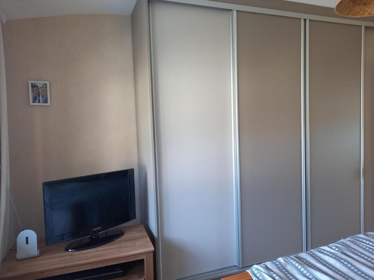 Chez Kiki Apartment Epinal Ngoại thất bức ảnh